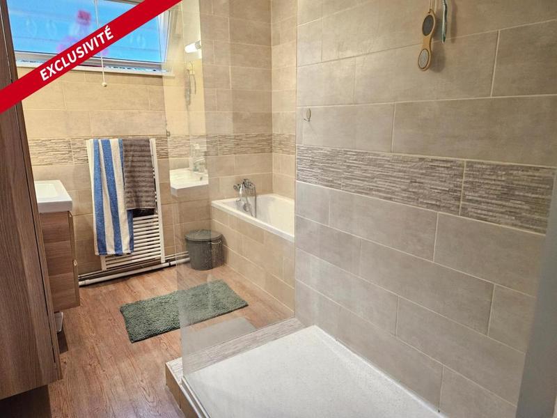 Maison - 90 m² - 5 pièces