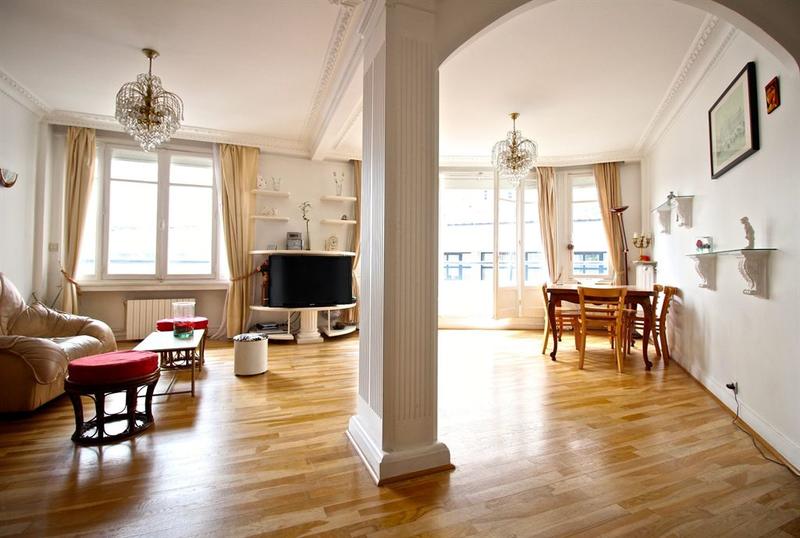 Appartement - 107 m² - 5 pièces