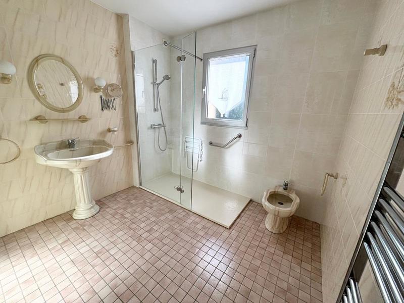 Maison - 158 m² - 6 pièces