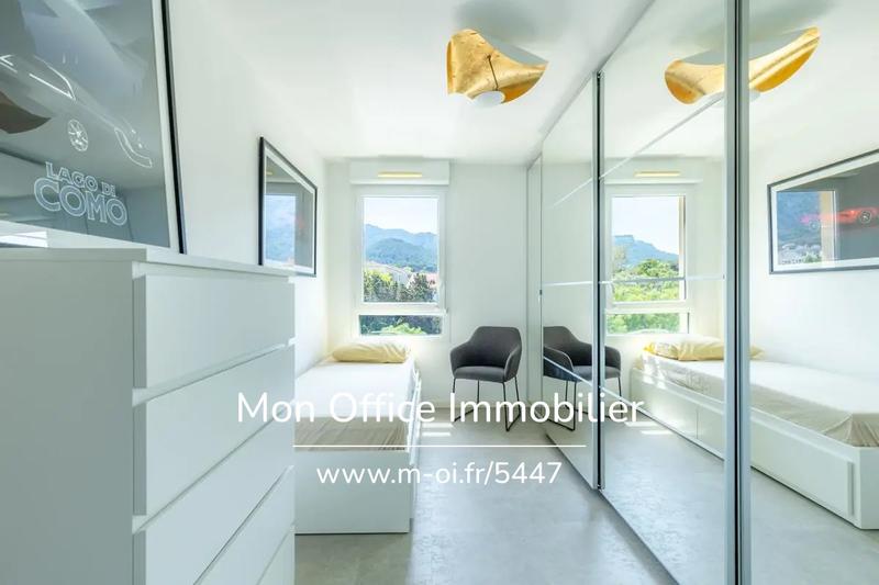 Penthouse - 135 m² - 4 pièces
