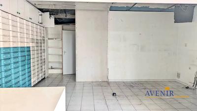 Local commercial - 116 m² - 1 pièce