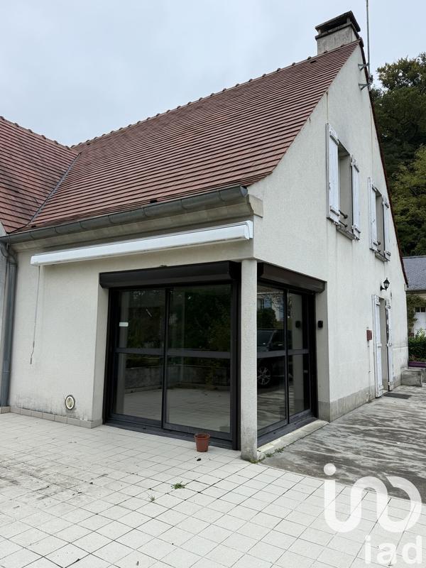 Maison - 319 m² - 11 pièces