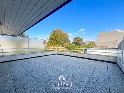 Appartement - 83 m² - 4 pièces