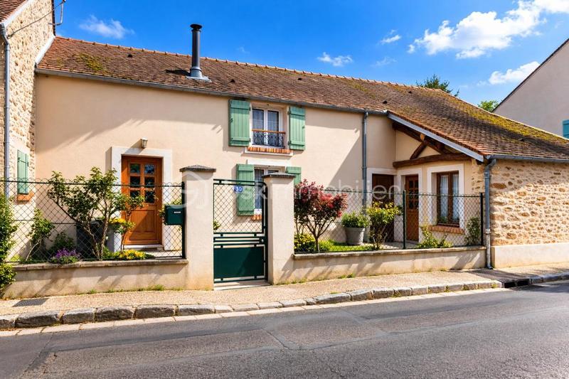 Maison de village - 104 m² - 5 pièces