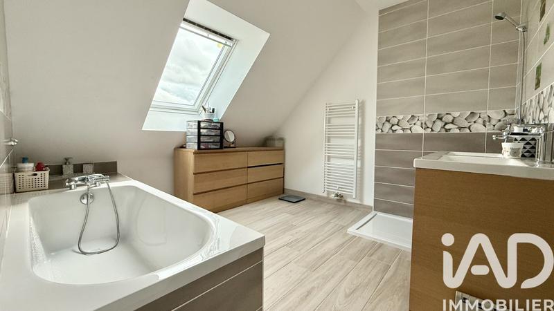 Maison - 112 m² - 5 pièces