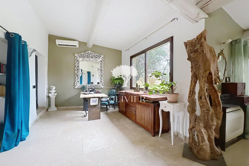 Maison - 170 m² - 5 pièces