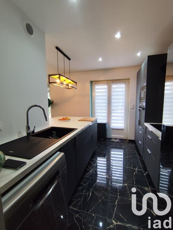 Maison - 83 m² - 4 pièces