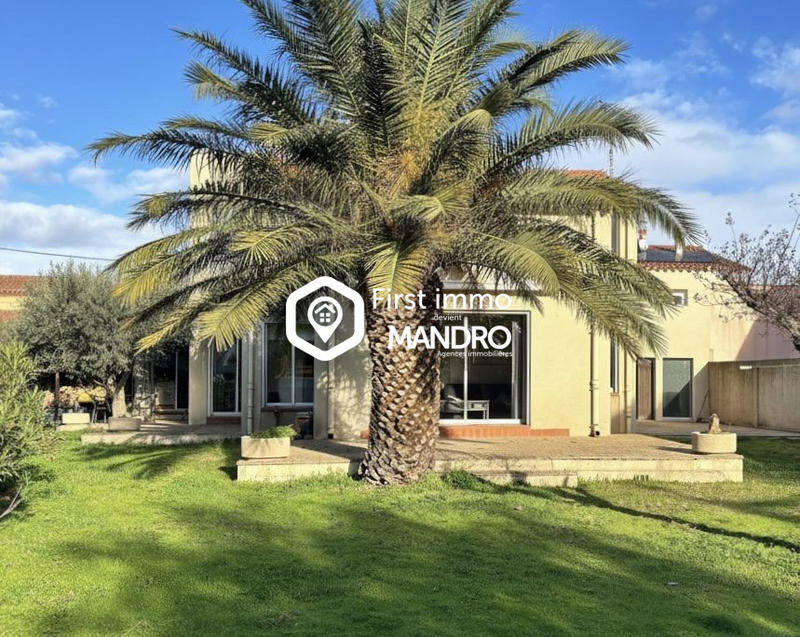 Maison traditionnelle - 160 m² - 6 pièces