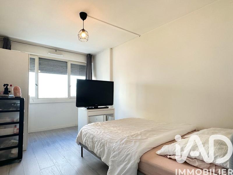 Appartement - 95 m² - 5 pièces