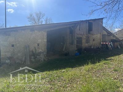 Propriété - 138 m² - 4 pièces