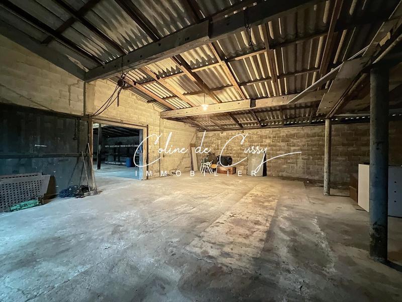 Maison - 234 m² - 7 pièces