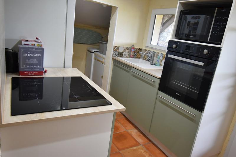 Maison traditionnelle - 276 m² - 10 pièces