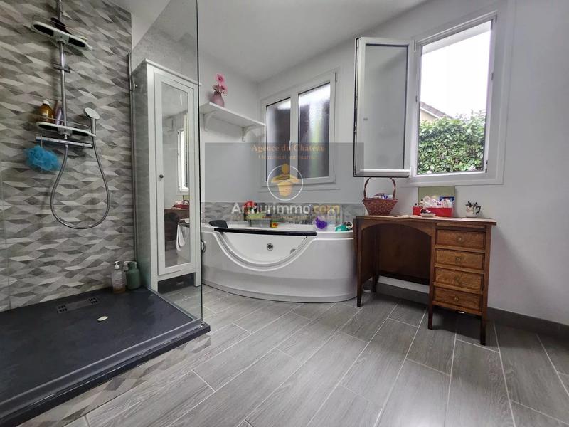 Maison - 164 m² - 7 pièces