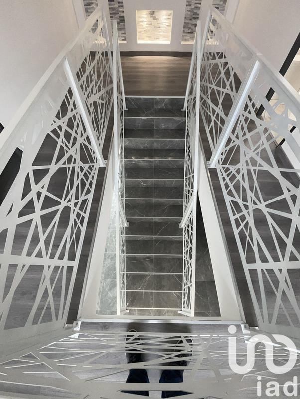 Maison de maîtres - 147 m² - 7 pièces