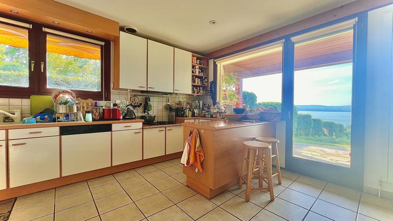 Villa - 292 m² - 8 pièces