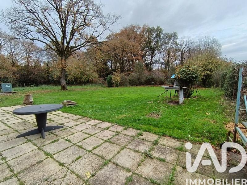 Maison - 332 m² - 9 pièces