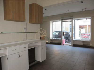 Local commercial - 30 m² - 1 pièce