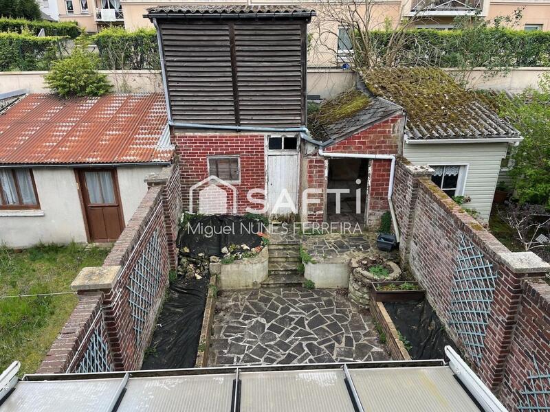 Maison - 86 m² - 5 pièces