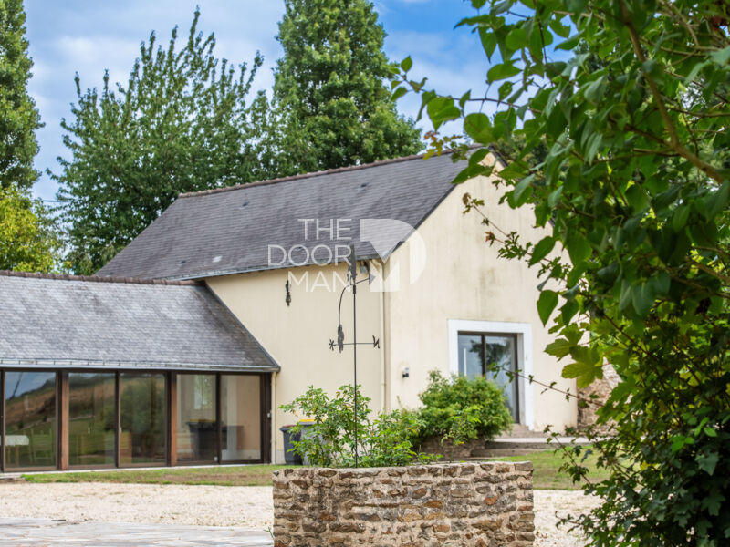 Longère - 334 m² - 9 pièces