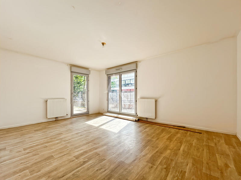 Appartement - 82 m² - 4 pièces