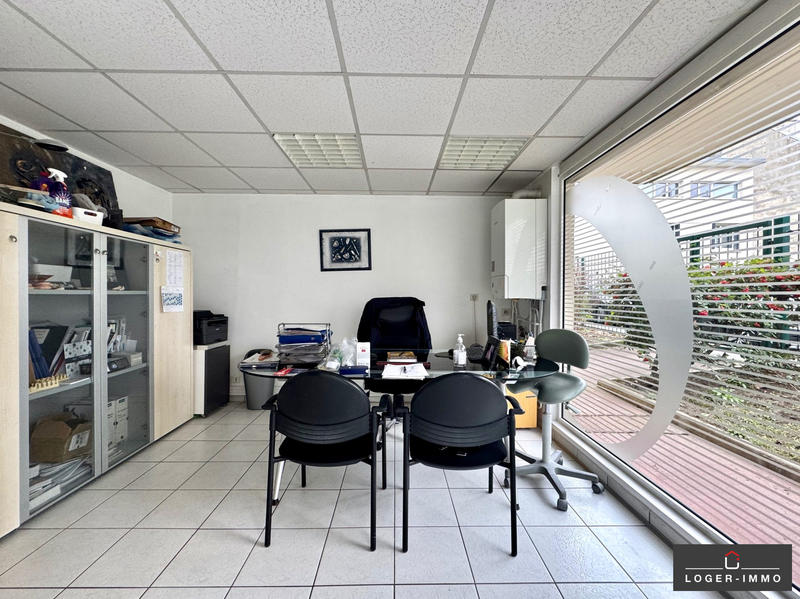 Local commercial - 81 m²