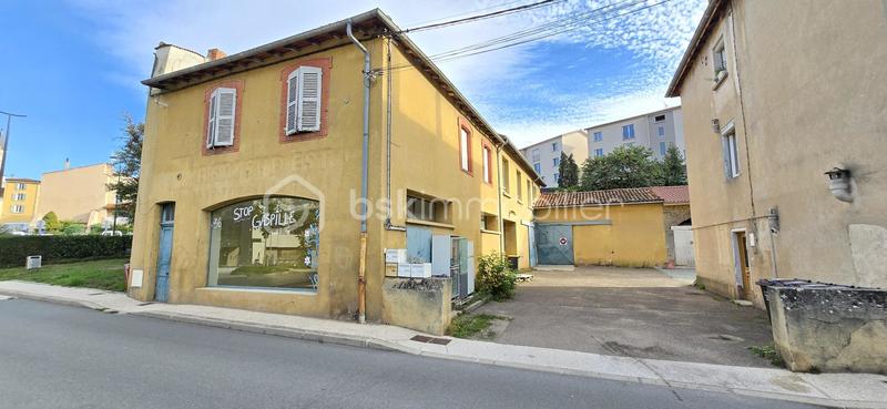 Immeuble - 115 m² - 1 pièce