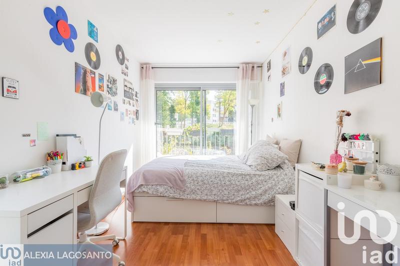 Appartement - 80 m² - 4 pièces