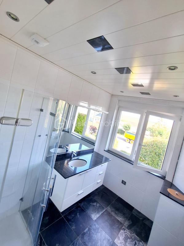 Maison - 175 m² - 6 pièces