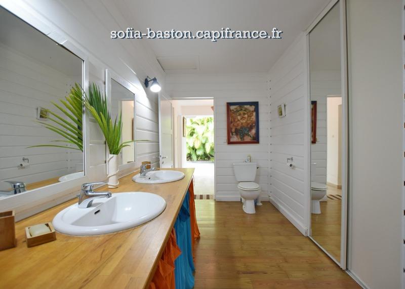 Maison - 345 m² - 5 pièces