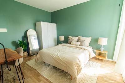 Chambre - 12 m² - 4 pièces