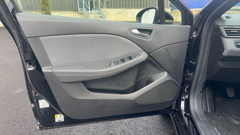 Renault Clio 1.3 TCe 140 Lutecia