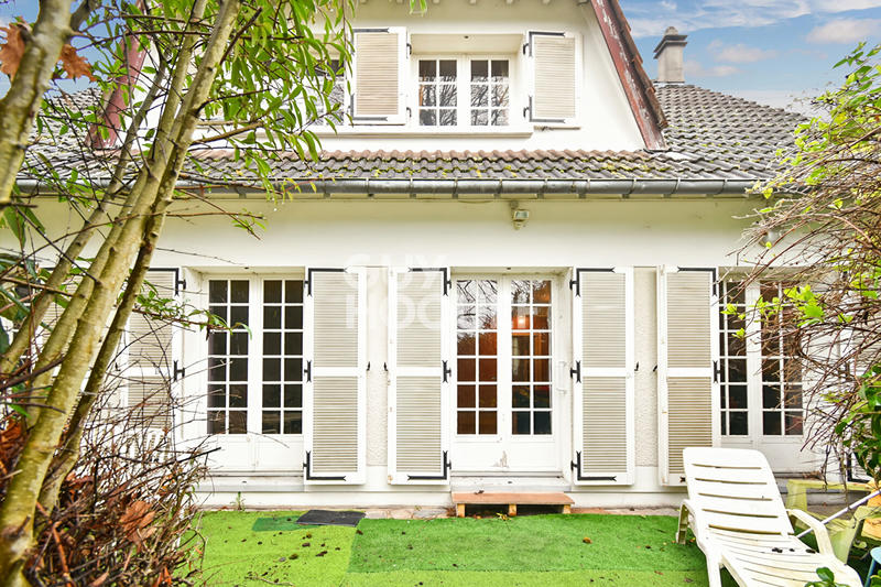 Maison - 151 m² - 5 pièces