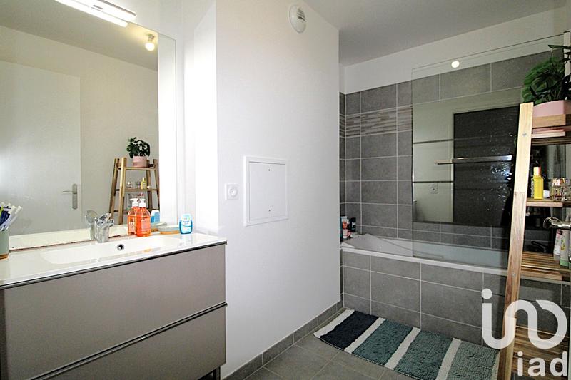 Appartement - 81 m² - 4 pièces