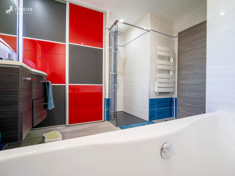 Maison - 129 m² - 6 pièces