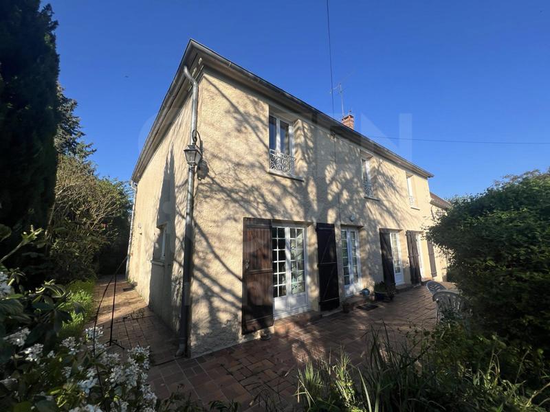 Maison - 197 m² - 5 pièces