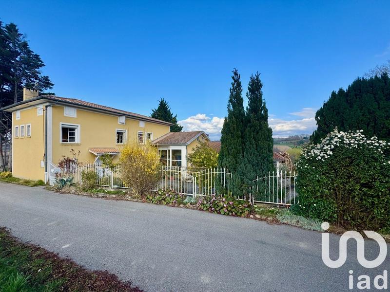 Maison - 345 m² - 10 pièces