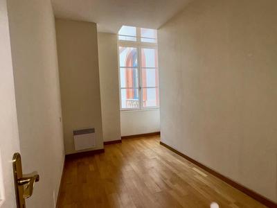 Appartement - 88 m² - 4 pièces