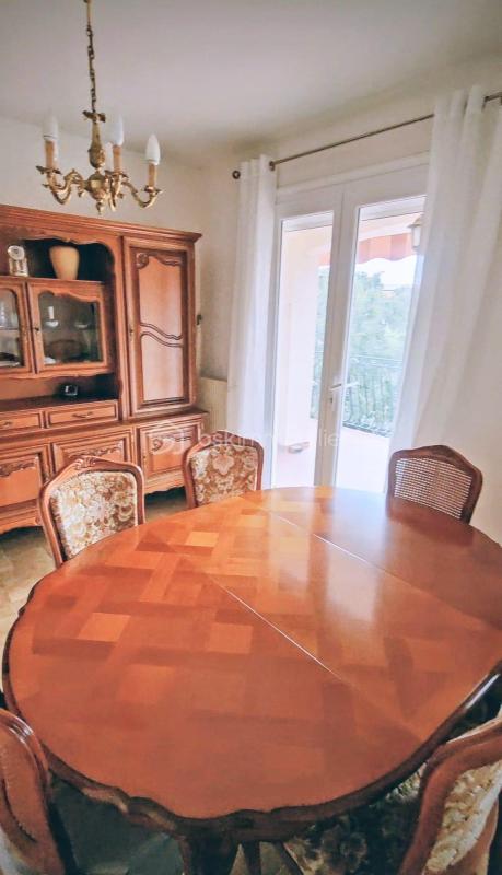 Immeuble - 150 m² - 9 pièces