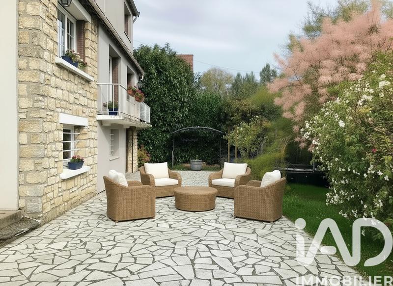 Maison - 160 m² - 7 pièces