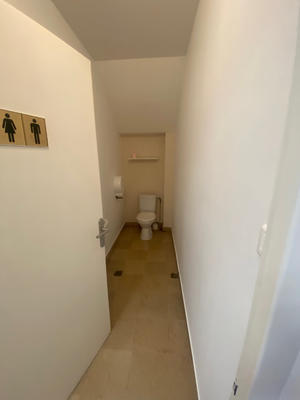 Local commercial - 114 m²