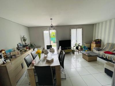 Maison - 85 m² - 6 pièces