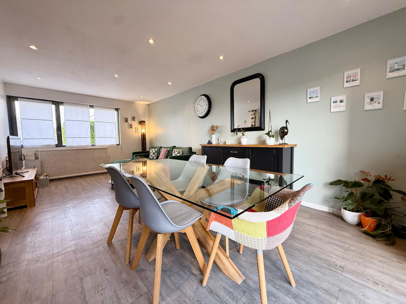 Maison - 92 m² - 4 pièces