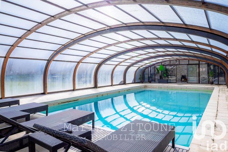 Maison - 533 m² - 20 pièces