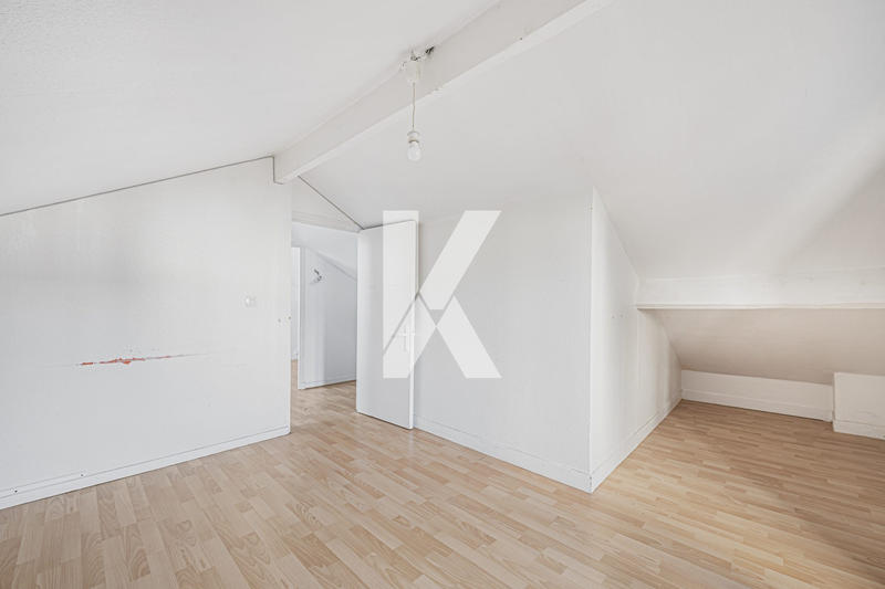 Maison - 116 m² - 6 pièces