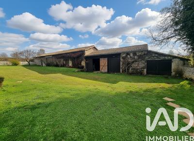 Maison - 254 m² - 6 pièces