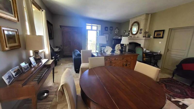 Manoir - 330 m² - 9 pièces