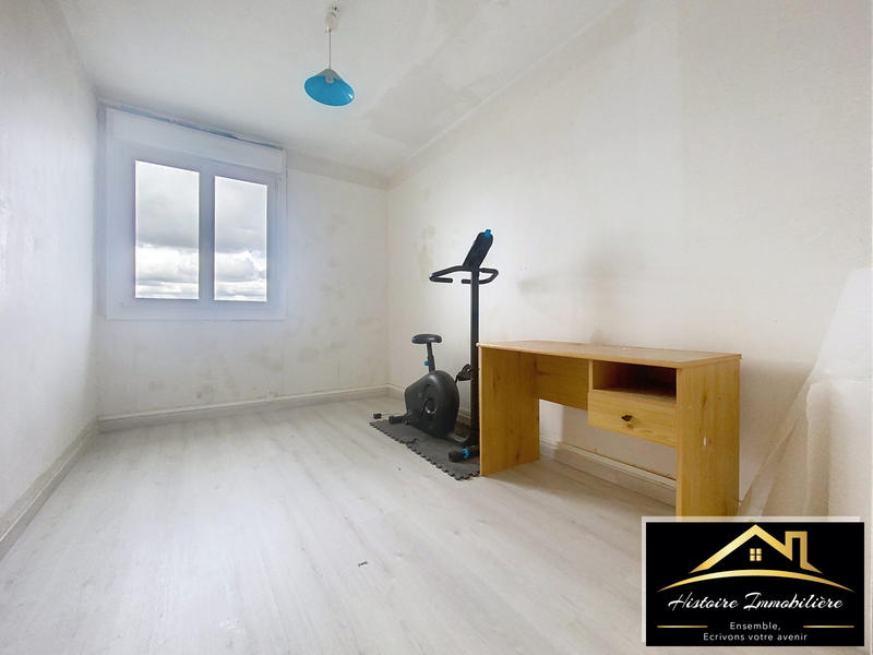 Appartement - 84 m² - 5 pièces