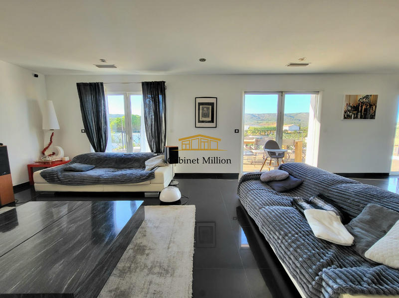 Maison - 210 m² - 4 pièces