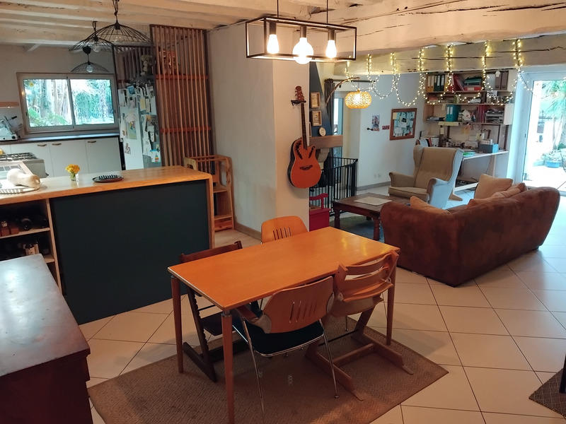 Propriété - 223 m² - 8 pièces