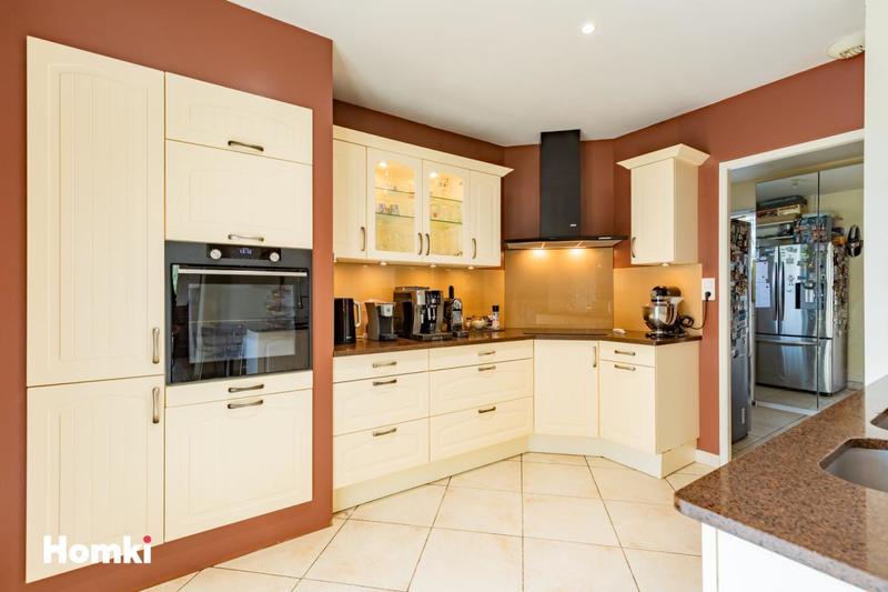 Maison - 170 m² - 5 pièces